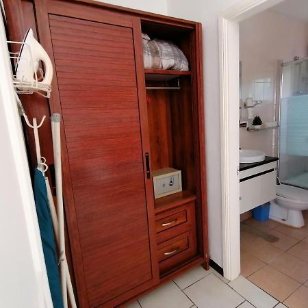Montagu Apartment Flic-en-Flacq 외부 사진