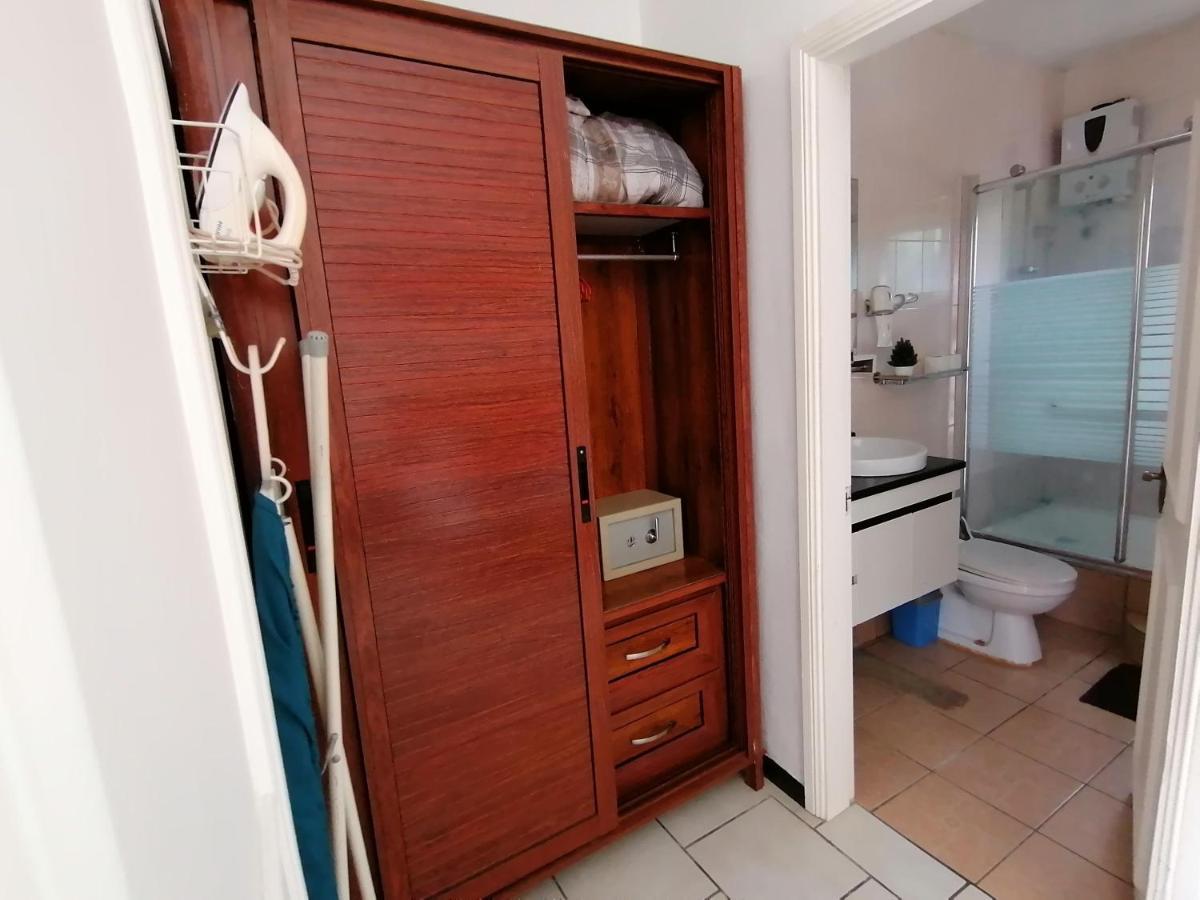 Montagu Apartment Flic-en-Flacq 외부 사진