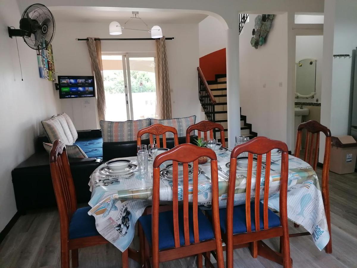 Montagu Apartment Flic-en-Flacq 외부 사진