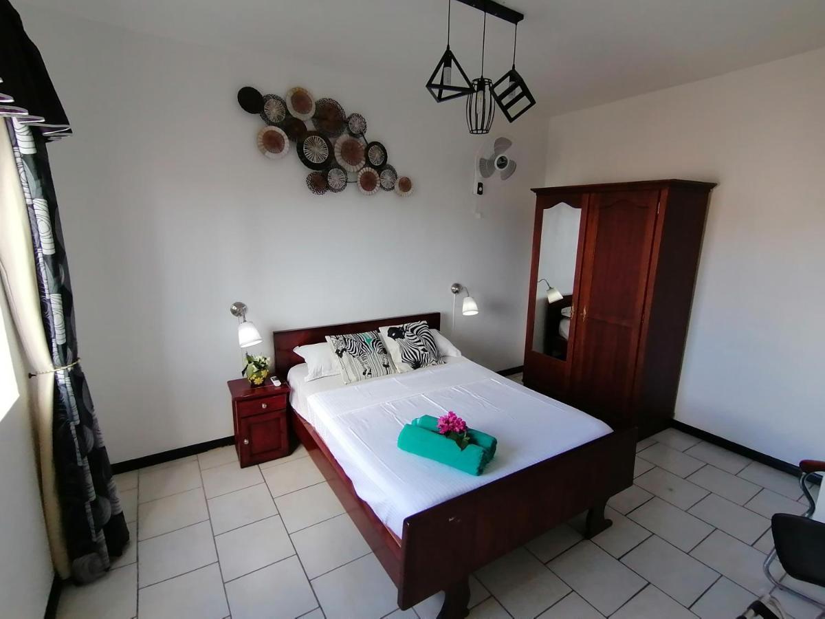 Montagu Apartment Flic-en-Flacq 외부 사진
